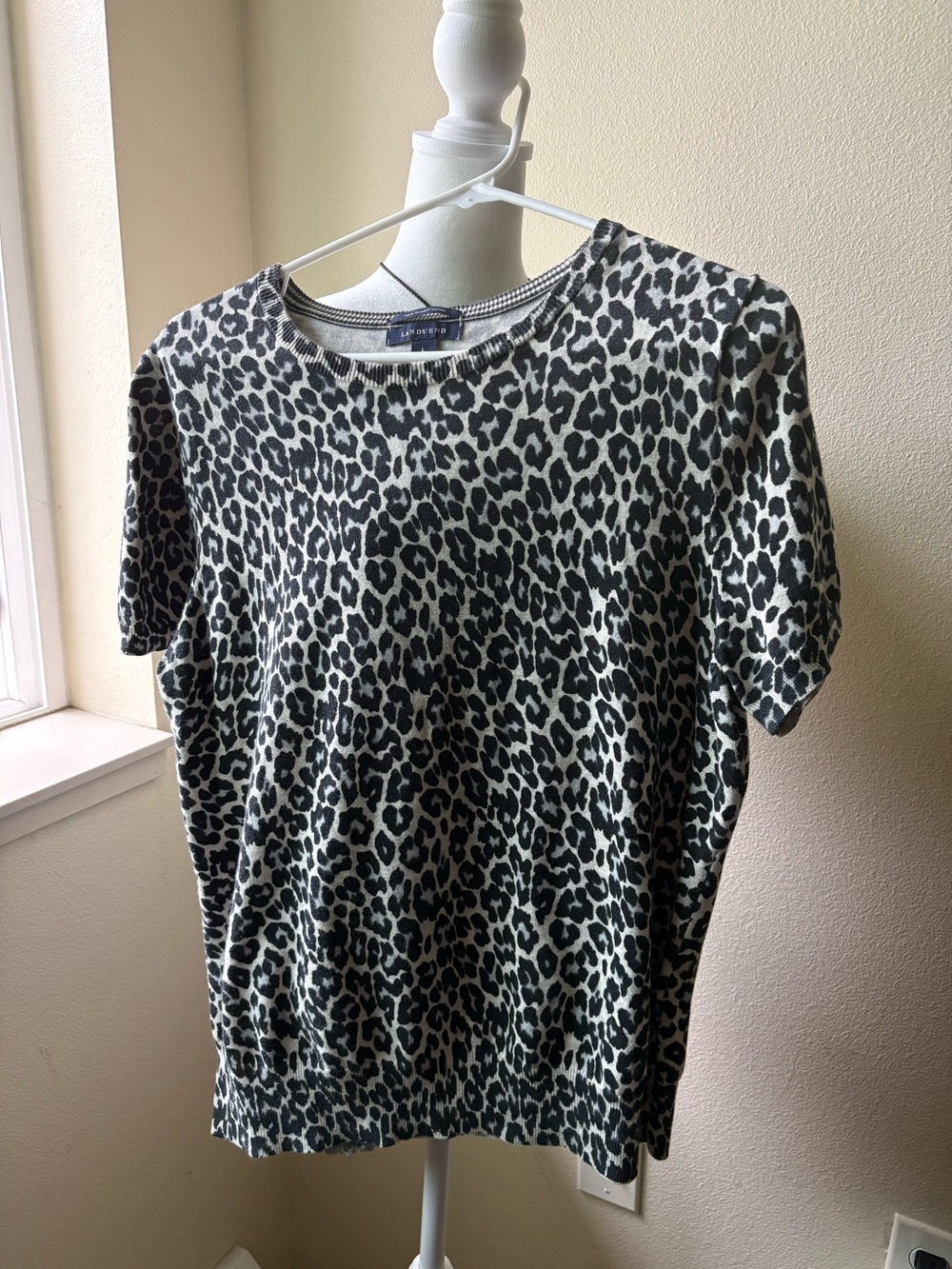 Land’s End 100% supima cotton, animal print, in beige, black & purplish-blue